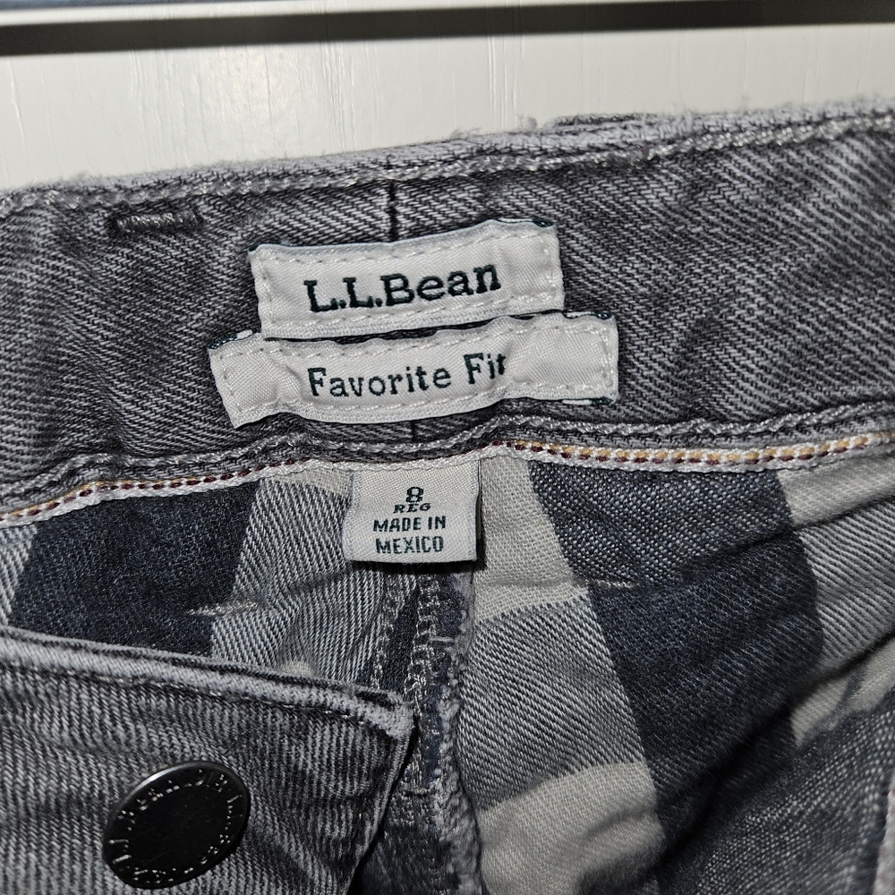 L.L. Bean Women's Gray Washed Straight-Leg Jeans - Picture 3 of 7